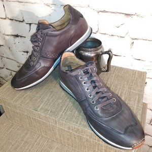 Magnanni Men's Luxury Low Top Leather Sneaker.